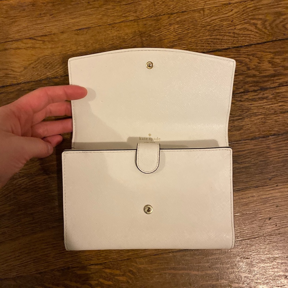 Kate Spade Wallet - Picture 3 of 8